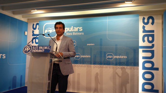 Company En Rueda De Prensa