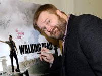 Robert Kirkman, el creador de The Walking Dead, ficha por Amazon