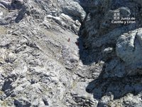 Fallece un montañero de 63 años al despeñarse en la cima del Peña Ubiña (León)