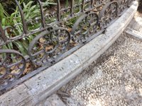 PP insta a Cuenca a que acometa un plan integral de limpieza y mantenimiento en la plaza de la Trinidad de Granada