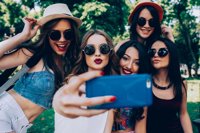 Selfies, un significado más allá de la fotografía