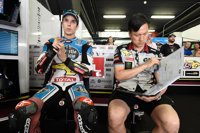 Àlex Márquez: "En estas dos últimas carreras no sé qué pasa que a una vuelta no me sale"