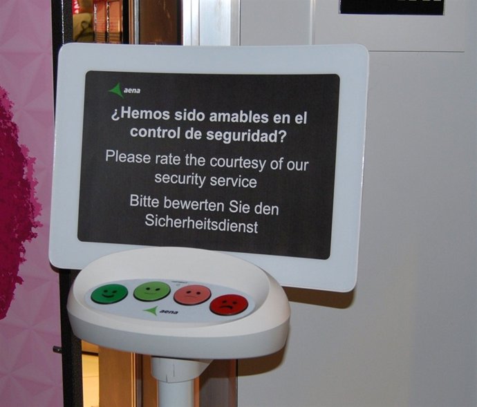 Màquina de Control de Satisfacció d'Aena