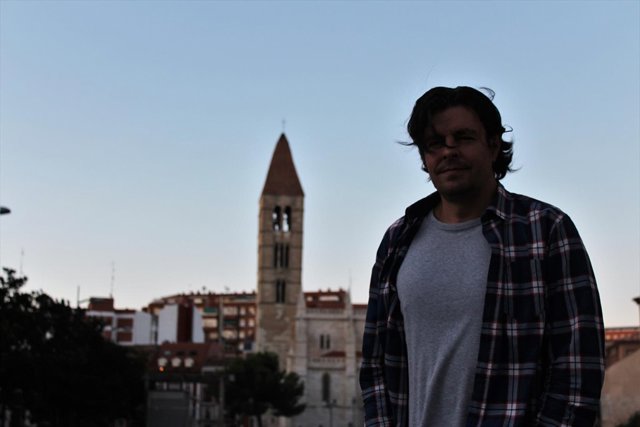 Miguel Saeta, director de 'Generaciones en un escenario' 