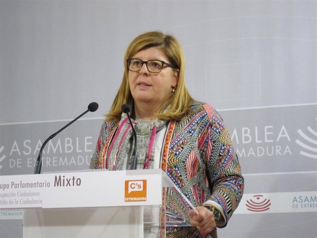 María Victoria Domínguez