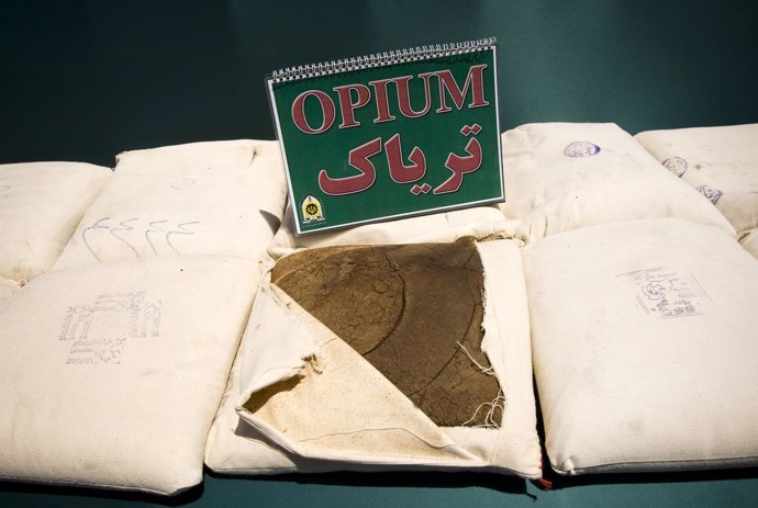 Opio confiscado en Irán 