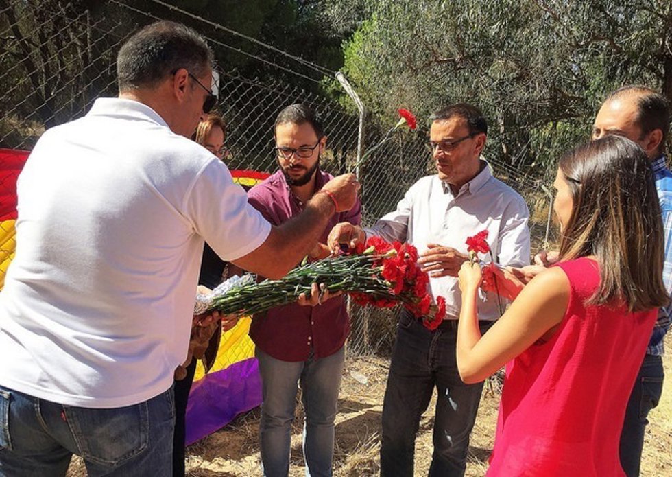 Ignacio Caraballo en un acto de homenaje a las víctimas del franquismo