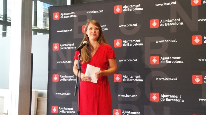 La tinent d'alcalde de Barcelona Janet Sanz