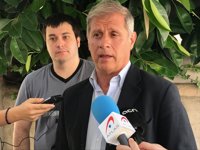 Alberto Fernández (PP) pide unas fiestas de Gràcia "cívicas y despolitizadas"