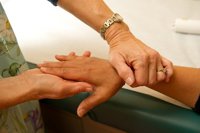 Usar sólo medicina alternativa para cánceres curables provoca un mayor riesgo de muerte