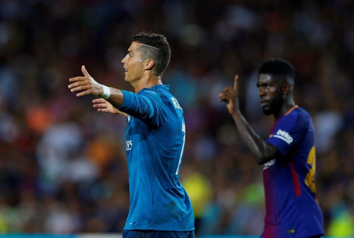 Cristiano Ronaldo se lamenta en el Clásico de la Supercopa de España