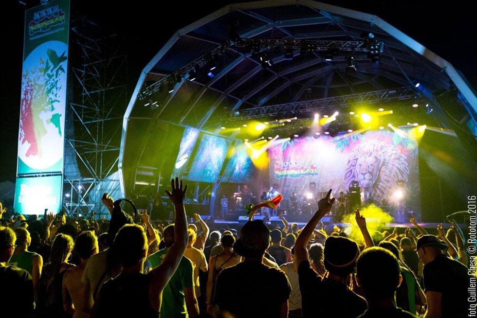 Escenario principal del festival