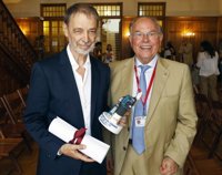 Alcaine asegura que con el cine en color desapareció el "mundo soñado" del blanco y negro