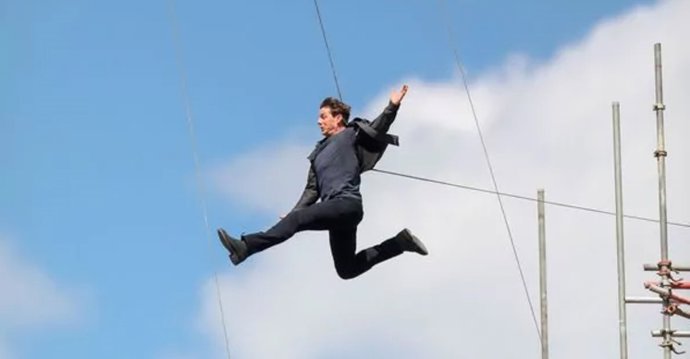 Tom Cruise