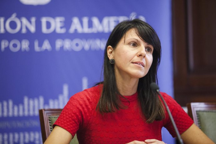 La diputada provincial de Igualdad de Almería, Dolores Martínez