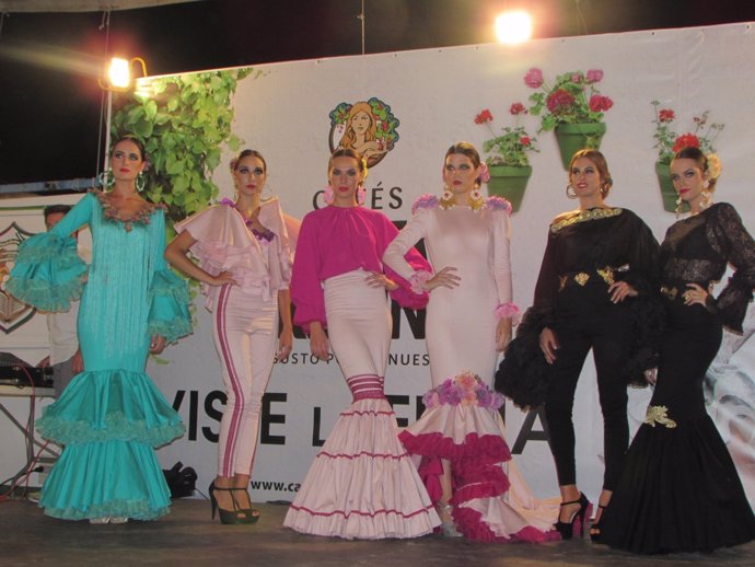 Desfile moda flamenca cafés santa cristina málaga