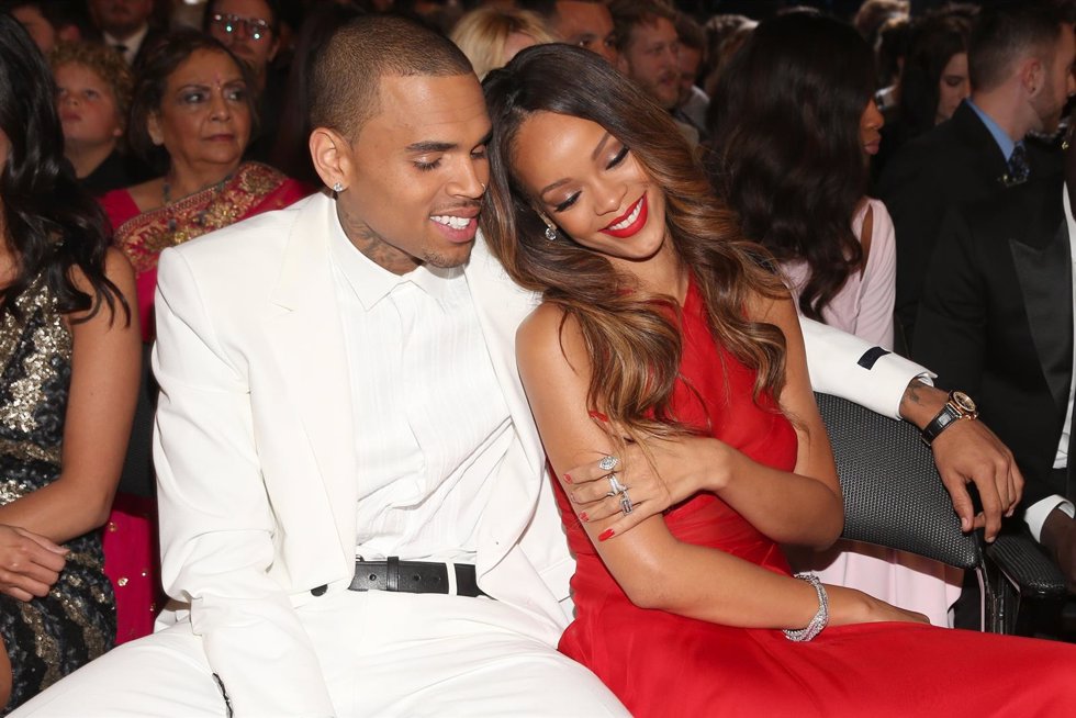 CHRIS BROWN Y RIHANNA