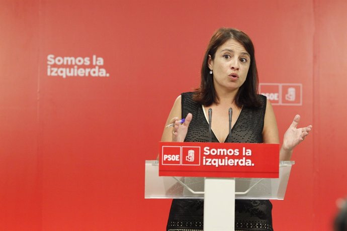 Adriana Lastra, en rueda de prensa tras la reunión del PSOE