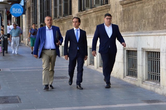 Dos testigos del caso de corrupción policial en Palma reconocen a los políticos del PP investigados