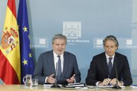 Méndez de Vigo afirma que "el Gobierno sigue siendo sensible" a situaciones como la de Juana Rivas