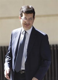 El juez de la Audiencia Nacional Andreu y el fiscal jefe Alonso viajan a Barcelona para investigar los hechos