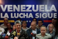 La oposición venezolana rehúsa que el Consejo Electoral supervise sus primarias