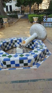 Asociación alerta de que los Jardines de Murillo, en Sevilla, son un foco de "actos vandálicos desde hace quince años"