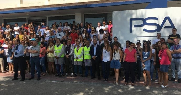 Minuto de silencio de PSA España por atentados en Barcelona