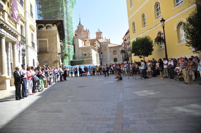 Concentración en Teruel tras los atentados yihadistas de Cataluña