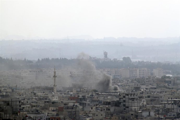 Bombardeo Sobre La Ciudad Siria De Latakia