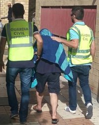 Detenido un joven de 27 años, presunto autor de unos nueve incendios en Ibiza