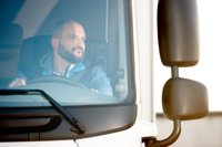 Sujetos desconocidos queman 18 camiones en el sur de Chile