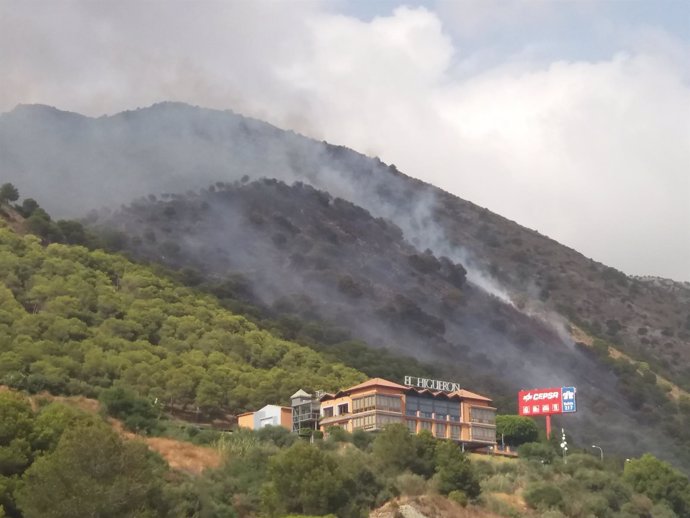 Incendio forestal mijas málaga higuerón infoca