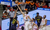 Los Gasol brindan al Carpena otra victoria ante Venezuela