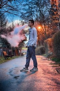 Los escolares que usan cigarrillos electrónicos tienen más probabilidades de probar el tabaco