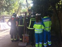 Herido grave un hombre de 43 años al caerle encima una plancha metálica cuando trabajaba en un pozo de obras