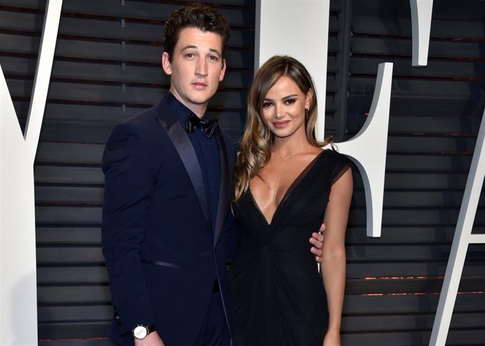 Miles Teller y Keleigh Sperry se comprometen tras tres años juntos