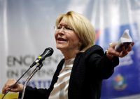 La exfiscal general de Venezuela abandona Colombia rumbo a Brasil