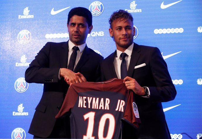 Al-Khelaifi junto a Neymar