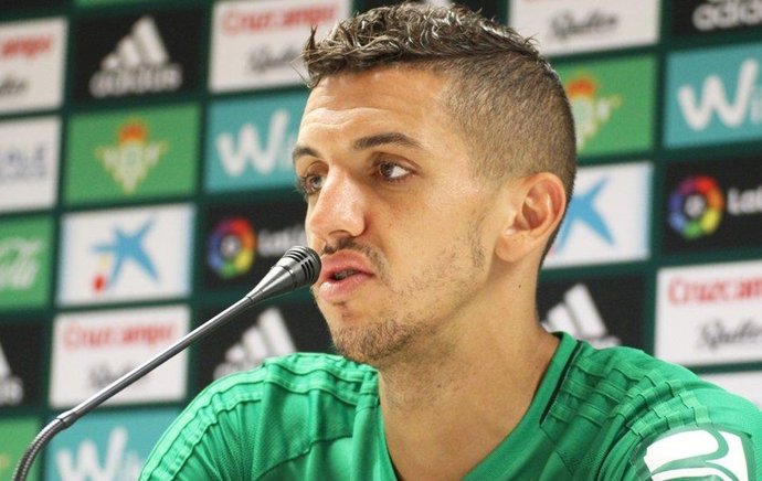 El central del Real Betis Balompié, Zouhair Feddal