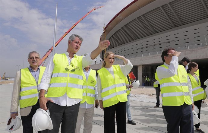 Cifuentes Visita El Estadio Wanda Metropolitano

Foto. D. Sinova 