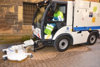 La limpieza viaria y el suministro de agua son los servicios municipales mejor valorados en Oviedo