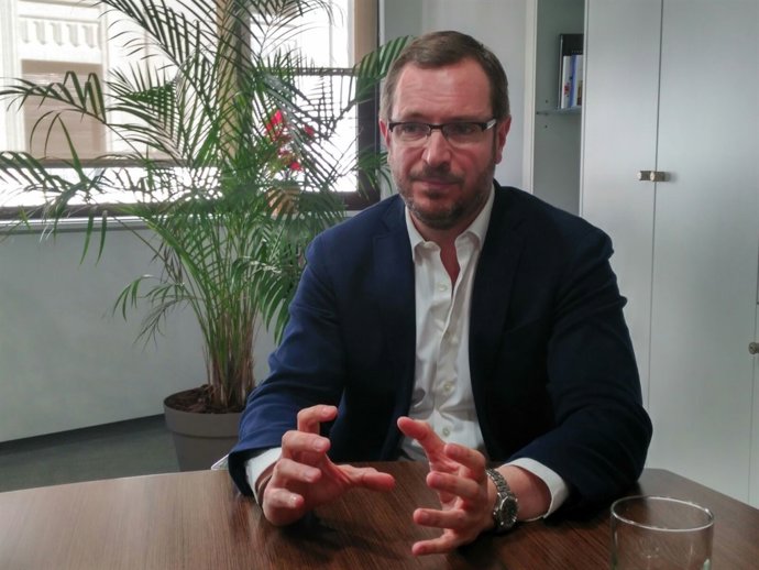 Javier Maroto, vicesecretario Sectorial del PP, entrevistado por Europa Press