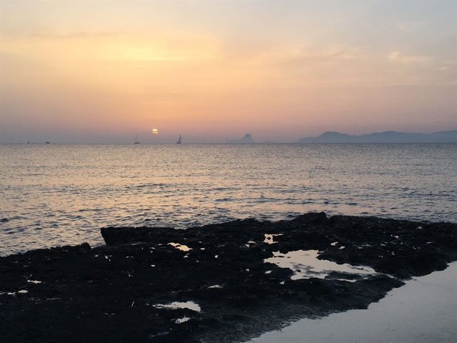 Atardecer, tiempo, mar mediterráneo, Formentera