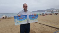 Las Palmas de Gran Canaria quitará el humo del tabaco de sus playas empezando por Las Canteras y Las Alcaravaneras