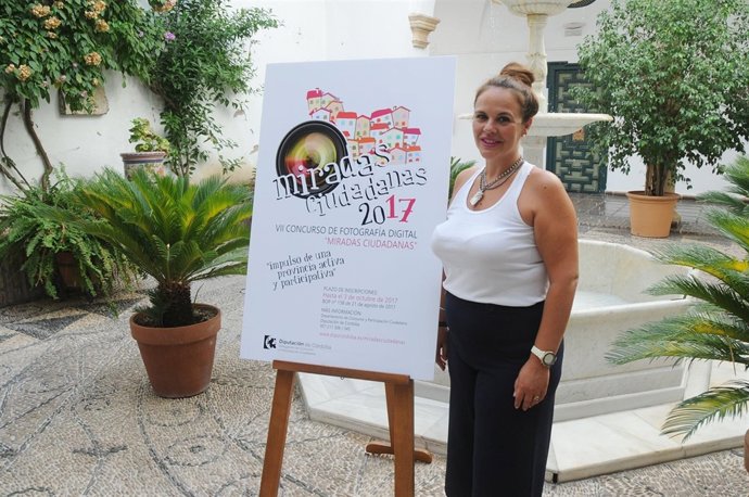 Aurora Barbero presenta el Concurso de Fotografía 'Miradas Ciudadanas'