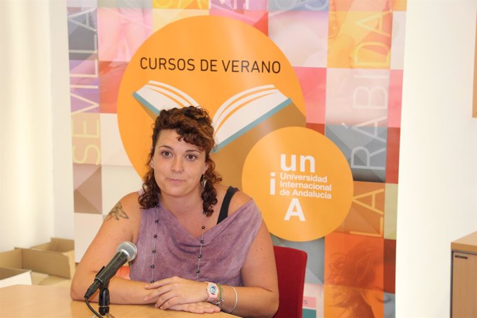 Sandra Marín, psicóloga especializada en animales y fundadora de Psicoanimal