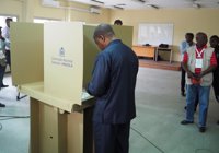 Los primeros resultados electorales en Ángola confirman la ventaja del partido gobernante