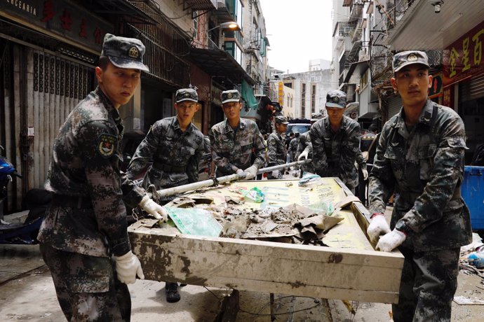 Efectivos del Ejército de China desplegados en Macao.