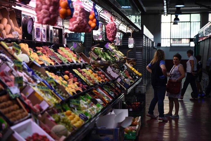 Mercado, frutas, verduras, carne, pescado, alimentos, comida